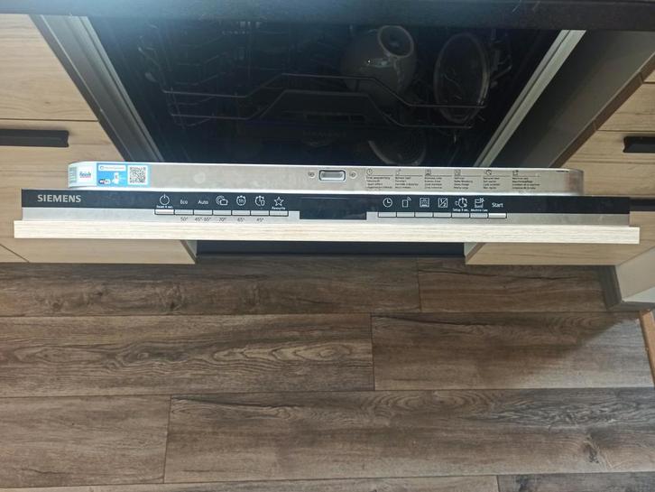 Lave vaisselle encastrable Siemens NOUVEAU PRIX, Maison & Meubles, Ameublement | Rideaux & Stores à lamelles, Enlèvement