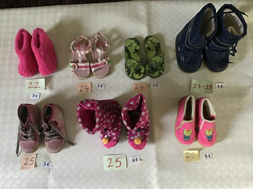 7 paar kinderschoenen, Ophalen of Verzenden, Zo goed als nieuw