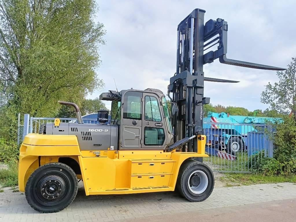 Hyundai 160 D-9 heftruck forklift stapler 16 ton CE, Articles professionnels, Machines & Construction | Chariots élévateurs & Transport interne