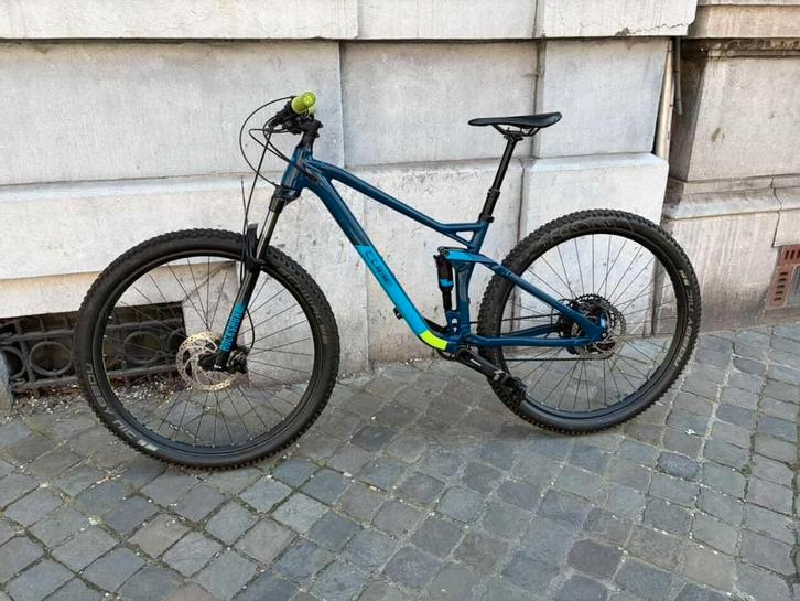 CUBE stereo 120 PRO 29’ taille M, Fietsen en Brommers, Fietsen | Mountainbikes en ATB, Fully, Ophalen