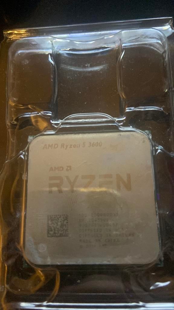 Amd cpu, Enlèvement, Comme neuf