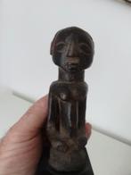 Statue Luba-Hemba sur socle, hauteur env. 13 cm, Envoi