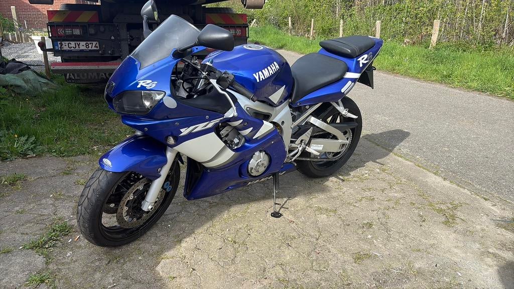 Yamaha R6 avec travail, Entreprise, Neuf