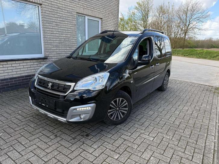Peugeot Partner Partner Tepee 1.2 PureTech Style S, Auto's, Peugeot, Te koop, Partner Tepee, ABS, Airbags, Airconditioning, Bluetooth