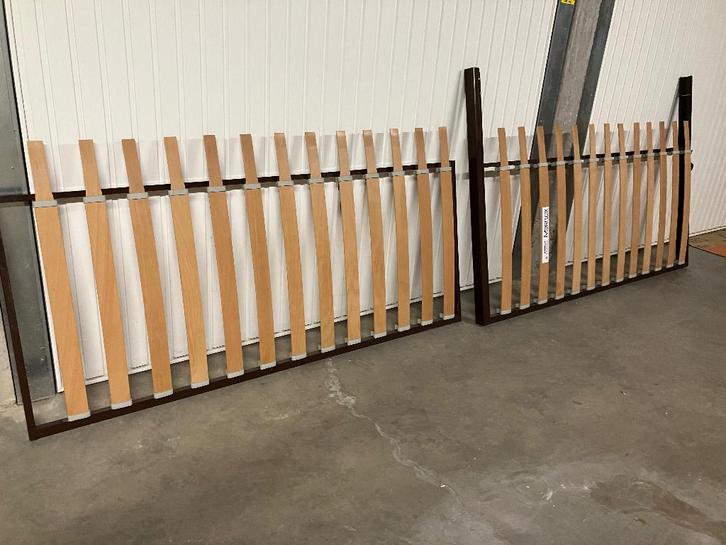 Lattenbodem dubbel bed, Huis en Inrichting, Slaapkamer | Matrassen en Bedbodems, Zo goed als nieuw, Bedbodem, 80 cm, 190 cm of minder