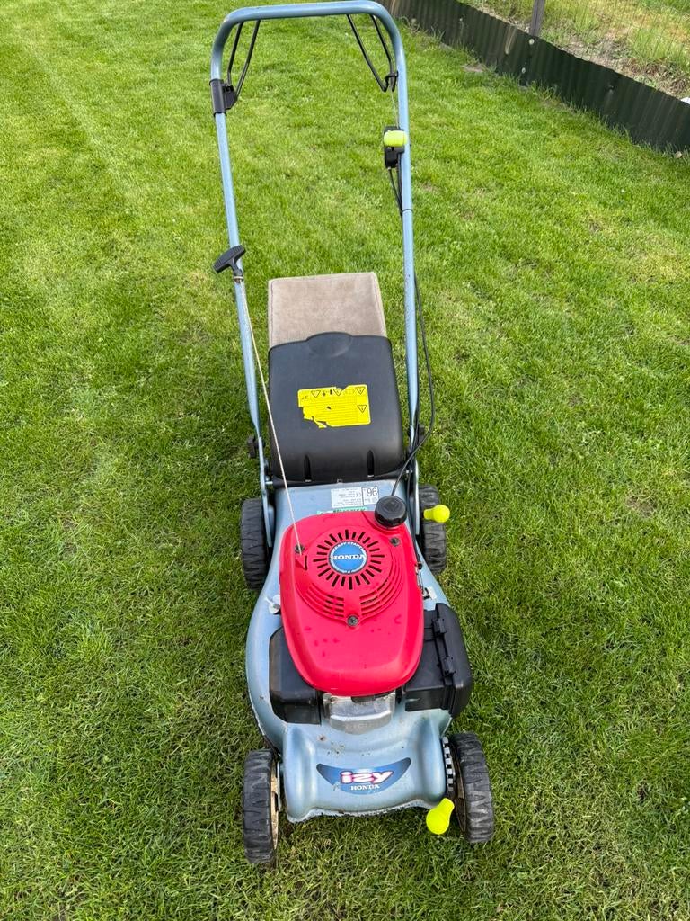 Honda izy, Enlèvement, Comme neuf, Sac de ramassage