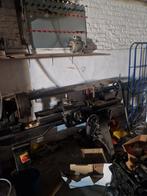 Tour a metaux, Enlèvement