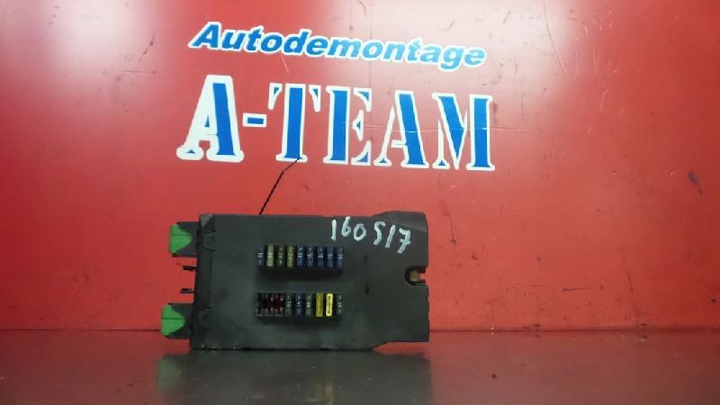 ZEKERINGKAST Mercedes-Benz Vito (638.0) (0005400650), Auto-onderdelen, Elektronica en Kabels, Mercedes-Benz, Gebruikt