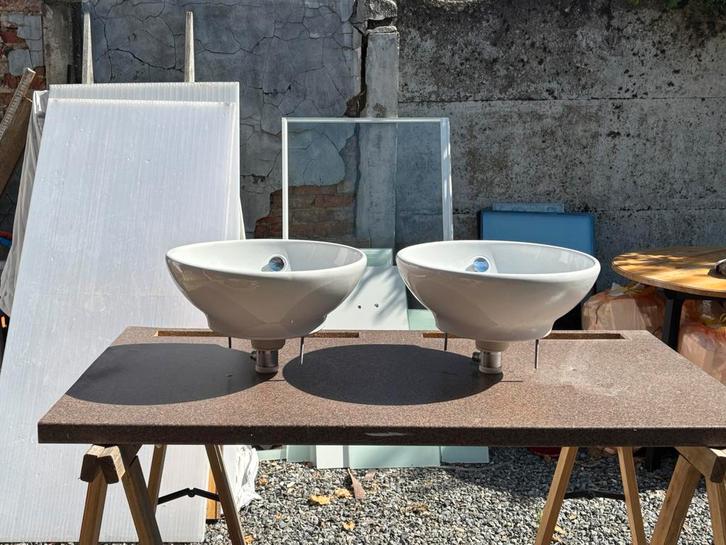 Ronde waskommen landelijke stijl 2 stuks, Doe-het-zelf en Bouw, Sanitair, Zo goed als nieuw, Wastafel, Steen, Ophalen