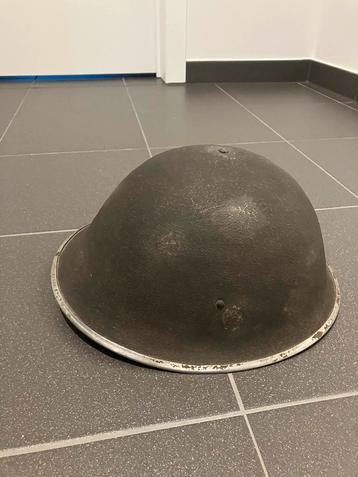 Engelse Turtle helm. 1943