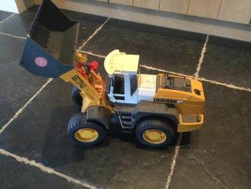 Bruder voertuigen beschikbaar voor biedingen