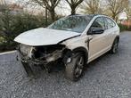VW Tiago 1.0 TFSI / R-Line / Accident ‼️, Auto's, Volkswagen, Euro 6, Wit, 5 deurs, 81 kW
