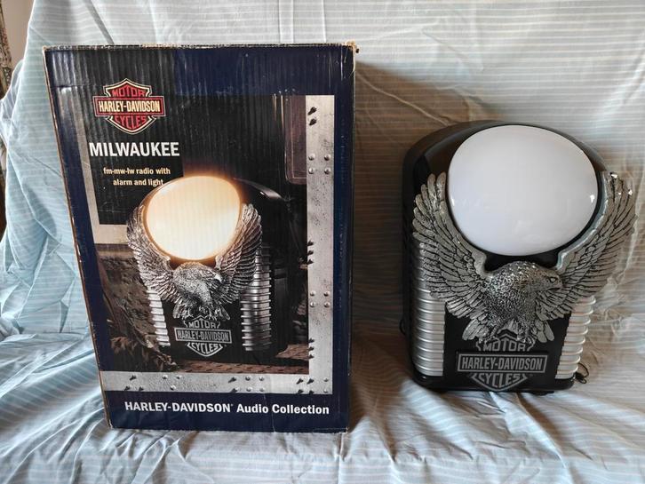 Harley-Davidson "Milwaukee" Radio/Wekker met Lamp, Motoren, Onderdelen | Harley-Davidson, Ophalen of Verzenden