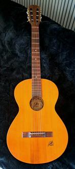 Guitare acoustique folk Framus, Musique & Instruments, Instruments à corde | Guitares | Acoustiques, Enlèvement, Utilisé
