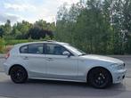 BMW 118 BENZINE - 2005 - 155.000KM AIRCO/OPEN DAK/PDC/LEDER, Auto's, BMW, 1 Reeks, Zwart, Leder, 5 deurs