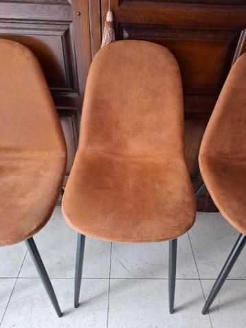 Cognac designstoelen beschikbaar voor biedingen