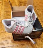 adidas bébé fille 17, Enfants & Bébés, Vêtements de bébé | Chaussures & Chaussettes, Enlèvement ou Envoi, Neuf, Fille