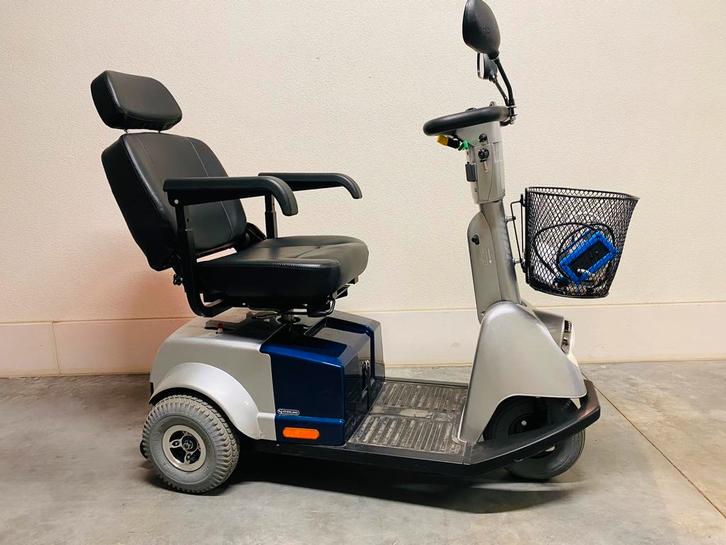 Hanicare Calypos 3wiel Wendbare Scootmobiel ( NIEUWE STAAT ), Diversen, Rolstoelen, Zo goed als nieuw, Elektrische rolstoel, Inklapbaar
