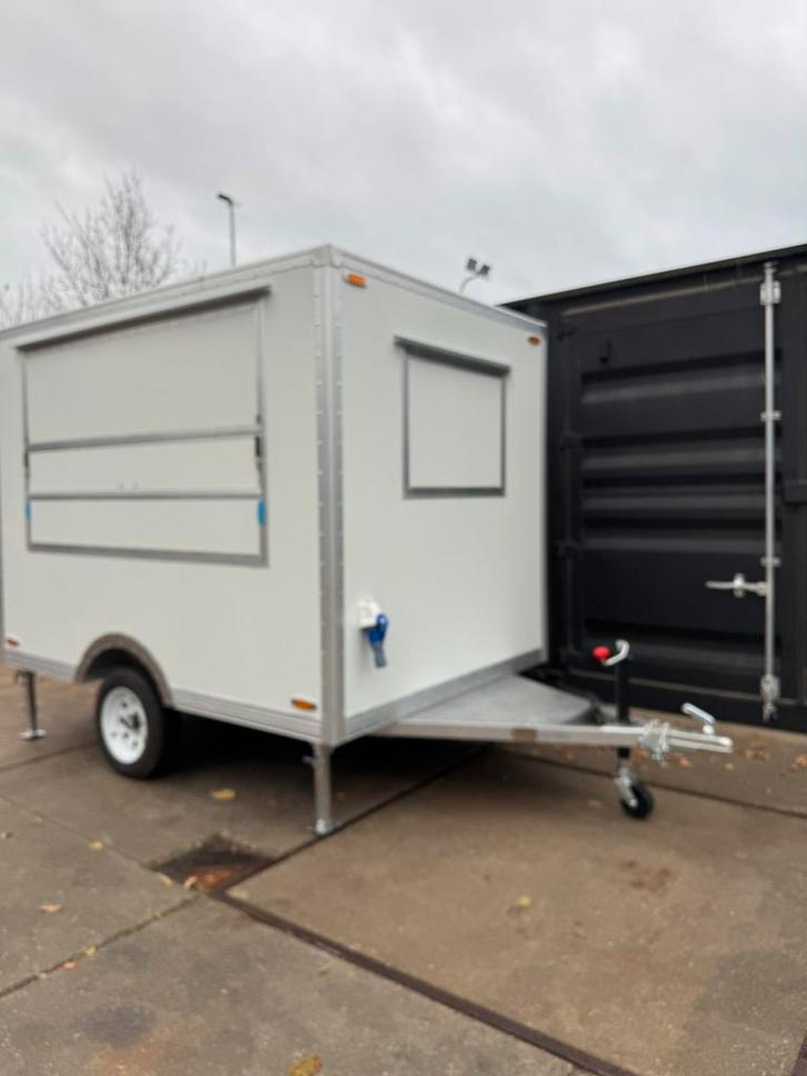 Nieuwe foodtruck wit., Hobby & Loisirs créatifs, Articles de fête | Location, Comme neuf, Enlèvement