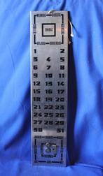 calendrier perpétuel mural en metal  en néerlandais, Divers, Calendriers, Enlèvement ou Envoi, Calendrier annuel, Utilisé