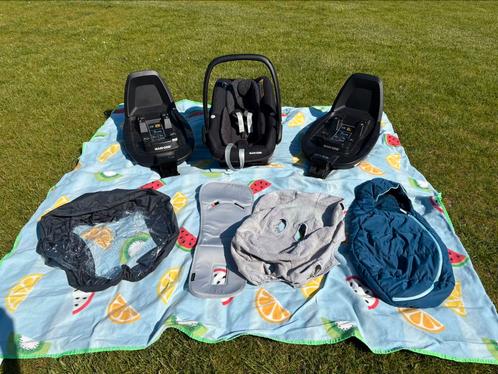 Maxi-cosi pakket, Kinderen en Baby's, Autostoeltjes, Gebruikt, Maxi-Cosi, 0 t/m 10 kg, Autogordel of Isofix, Slaapstand, Zijbescherming