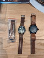 TE KOOP: Horloges + armband, Comme neuf, Enlèvement ou Envoi