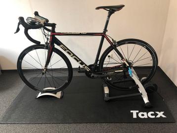 Koersfiets op Tacx “Focus Culebro” beschikbaar voor biedingen