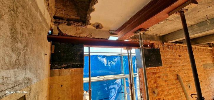 Draagmuur muur afbreken en poutrel plaatsen.0466445657, Verzamelen, Overige Verzamelen, Ophalen of Verzenden