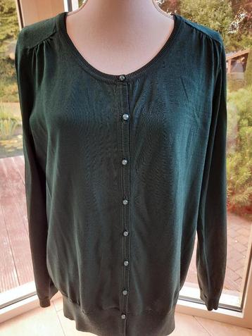 Mooi set top en vest MAYERLINE / M-L beschikbaar voor biedingen