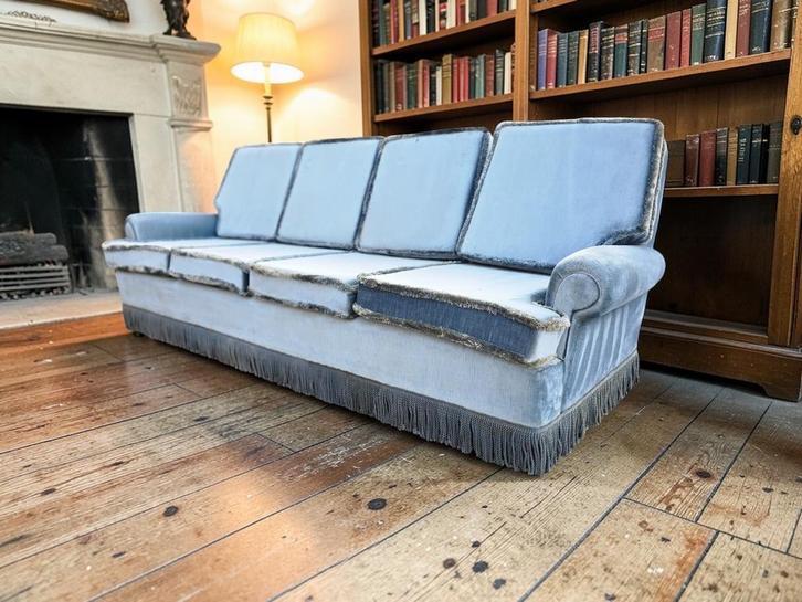 vintage XL hemelsblauwe zetel / canapé / bank met franjes, Antiek en Kunst, Curiosa en Brocante, Ophalen
