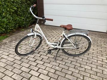 Zeer mooie en propere damesfiets Central Park maat 50 beschikbaar voor biedingen