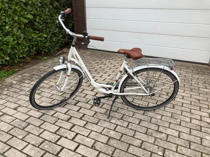 Zeer mooie en propere damesfiets Central Park maat 50, Fietsen en Brommers, Fietsen | Dames | Damesfietsen, Versnellingen, Ophalen