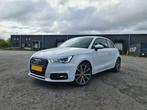 Audi A1 1.6 TDi 116 Ambition Luxe S-Tronic 7, Autos, Carnet d'entretien, Cuir, 101 g/km, 1598 cm³