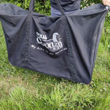 Fiets transporttas AGU beschikbaar voor biedingen