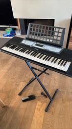 Keyboard Yamaha E213, Muziek en Instrumenten, Ophalen, Zo goed als nieuw, Yamaha