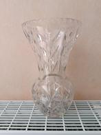 A vendre vase en cristal, Ophalen