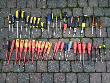 Lot tournevis beschikbaar voor biedingen