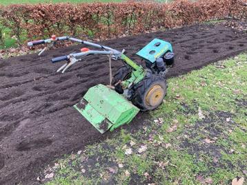 Tuinfrees, Motoculteur beschikbaar voor biedingen