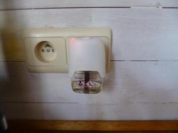 Anti muggen verdamper - antimuggenapparaat - Baygon. beschikbaar voor biedingen