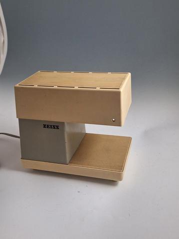 Carl Zeiss Umbratest Lamp beschikbaar voor biedingen