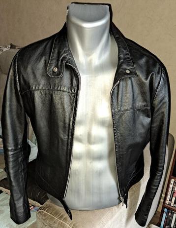 Lederen vest maat 40 beschikbaar voor biedingen