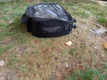 BAGSTER ET SAC POUR TRIUMPH speed triple 1050 beschikbaar voor biedingen