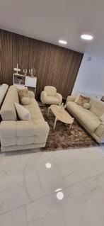 3+3+1 zetel set, Huis en Inrichting, Zetels | Zetels, Ophalen