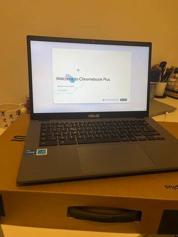Asus chromebook plus 14 inch beschikbaar voor biedingen