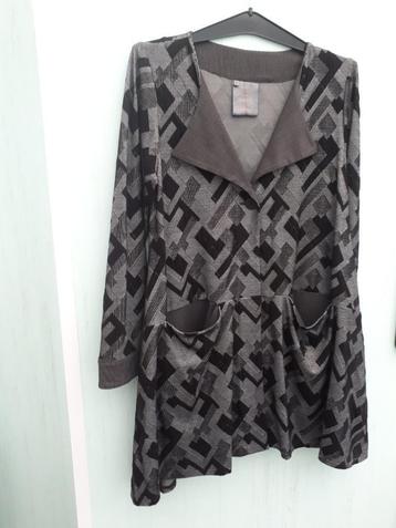 heel mooie nieuwe dames vest jas merk Out of Xile -Taille M beschikbaar voor biedingen