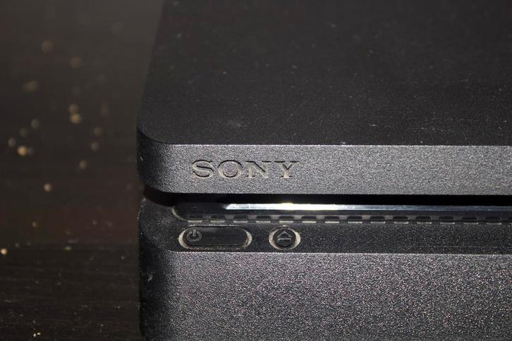 Playstation 4 Slim Te Koop!, Games en Spelcomputers, Spelcomputers | Sony PlayStation 4, Zo goed als nieuw, Slim, Ophalen of Verzenden