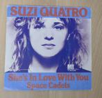 7"  Suzi Quatro ‎– She's In Love With You, Rock en Metal, Gebruikt, Ophalen of Verzenden, 7 inch