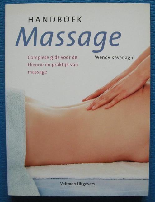 Handboek massage - Wendy Kavanagh, Boeken, Advies, Hulp en Training, Zo goed als nieuw, Ophalen of Verzenden