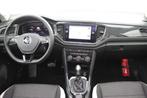 (1XTU532) VOLKSWAGEN T-ROC, Auto's, Automaat, Stof, Gebruikt, Euro 6
