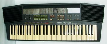 YAMAHA PSR-38 disponible aux enchères